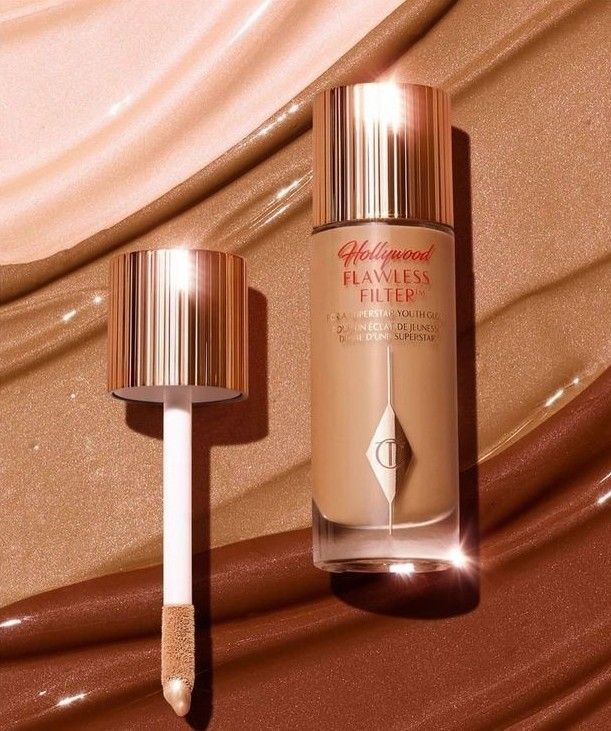 Charlotte Tilbury Hollywood Flawless Filter on caramel cream swirl