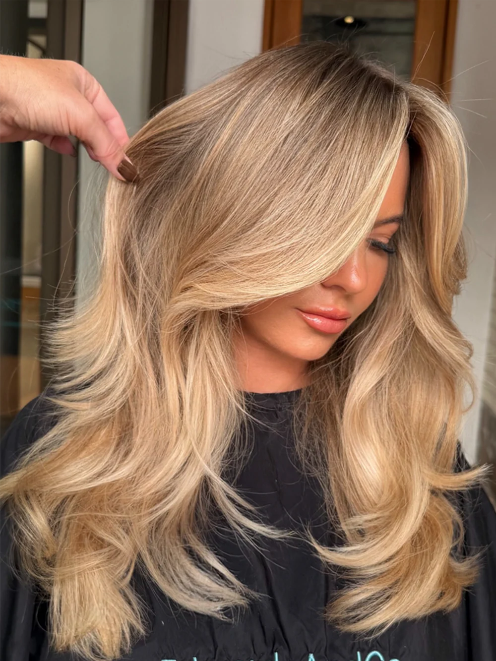 EdwardsAndCo Fitzroy — long blonde signature finish
