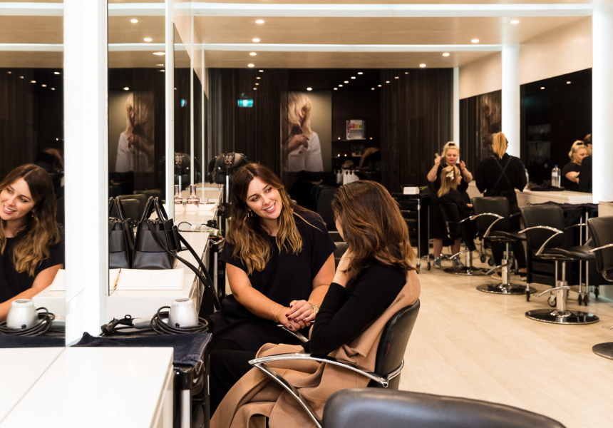 Paloma Salon — editorial in-chair consultation